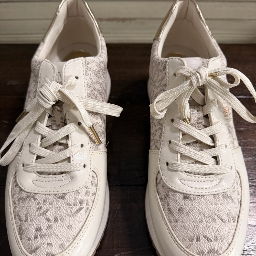 MICHAEL Michael Kors Cream and White Sneakers